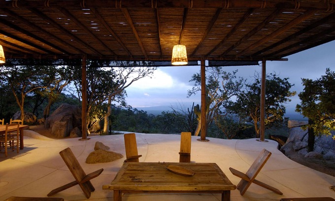 La Paz House | Unique family-friendly desert home. Perfect to relax or work immersed in nature