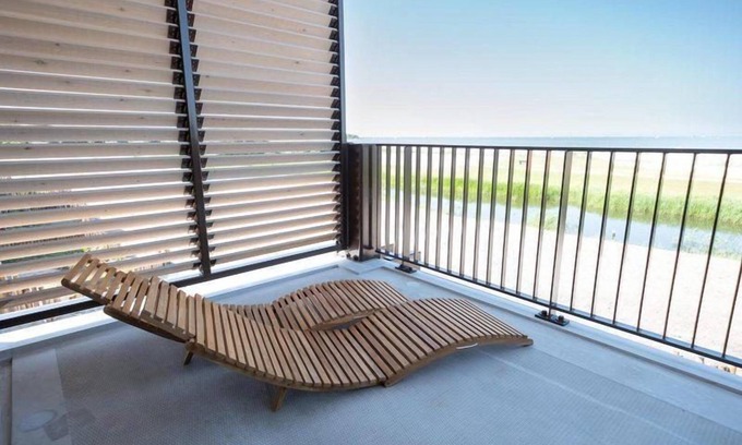 Workum Apartment | Unique & luxury accommodation in Friesland overlooking the IJsselmeer.