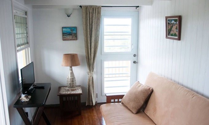 Fitches Creek Apartment | Unique Mercy Loft