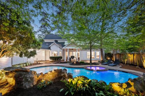 The Woodlands House | Unique Mid century modern in The Woodlands