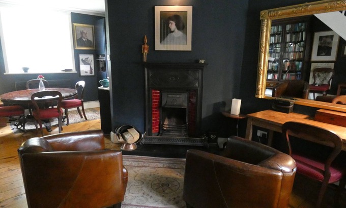 Dublin House | Unique period cottage in Dublin 4 docklands