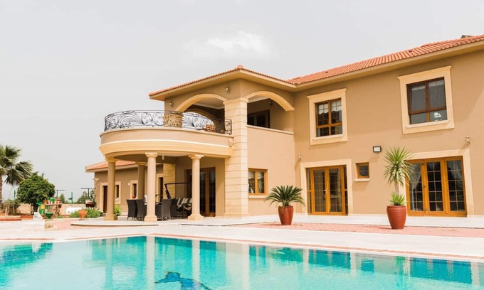 Vasilia House | Unique Private Getaway Villa with pool