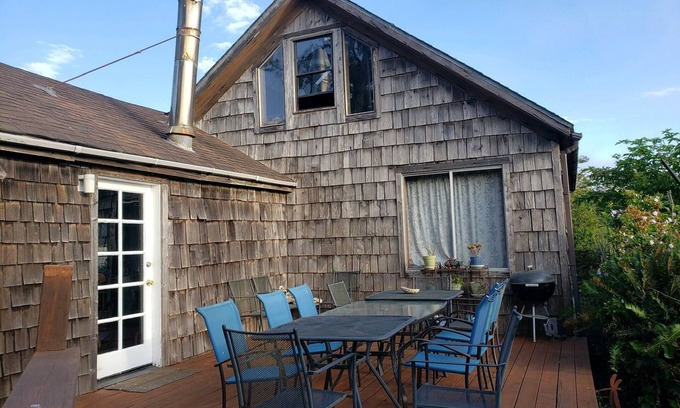 Elk House | Unique Redwood home built 1920 with hot tub & short walk to the Elk beach