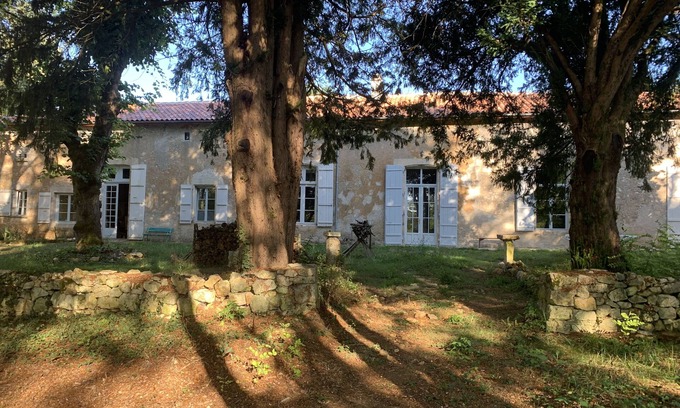 Feuillade House | Unique Rural Stay