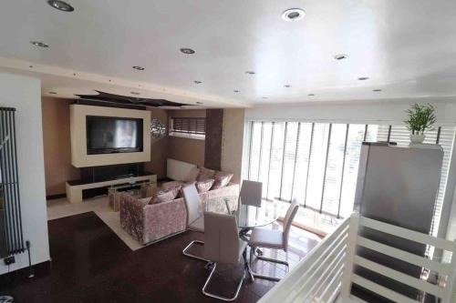 Harborne Apartment | Unique two bedroom apartment