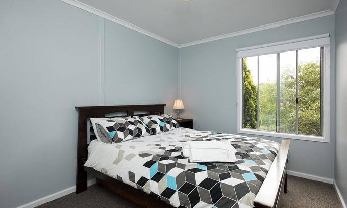 Lakes Entrance Apartment | Unit 9, Bellevue Nth Arm Apt