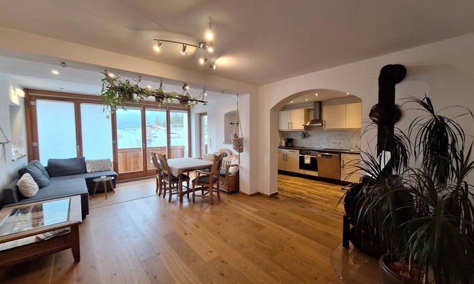 Bischofswiesen Apartment | Untersberg 1-5 Personen 75qm, 2 Sz,wz, WC, Balkon