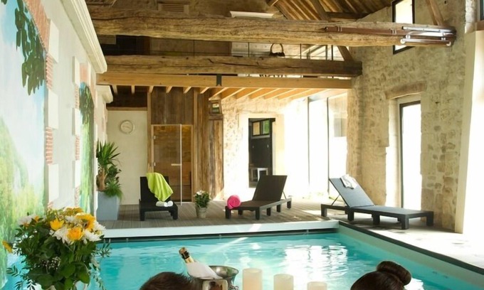 Noyant-et-Aconin House | Unusual night in a caravan in the countryside with private Spa, Pool, Sauna and Hammam