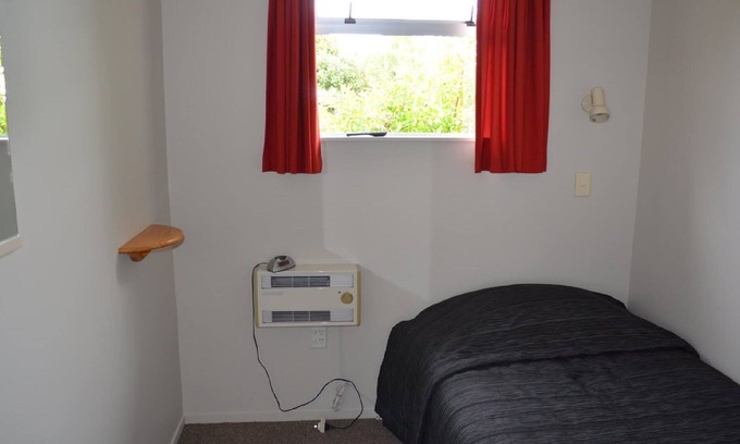 Waitaki District Apartment | Unwind @ Richmond Inn Single Unit