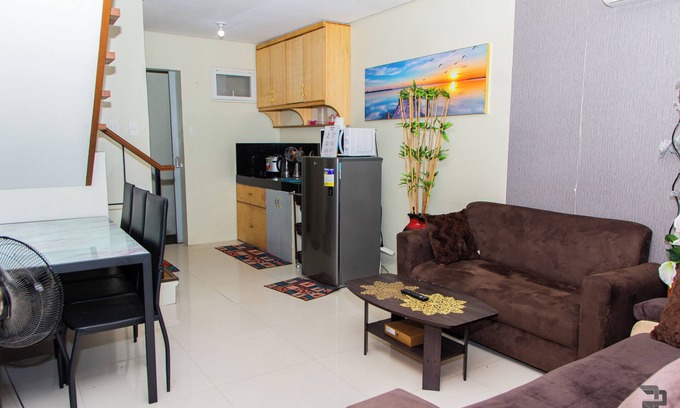 Angeles City House | Up to 18 Pax near Aqua Planet & SMX Convention & Zoocobia