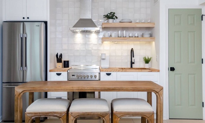 South End Apartment | Updated and wonderfully designed 2BR suite