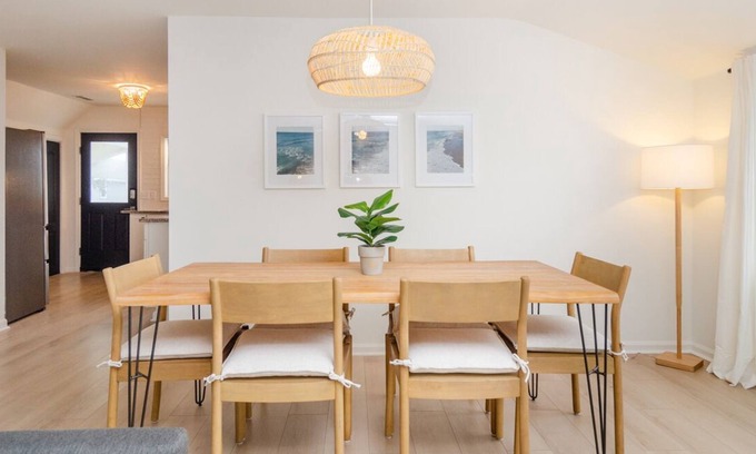 South End Apartment | Updated and wonderfully designed 3BR suite