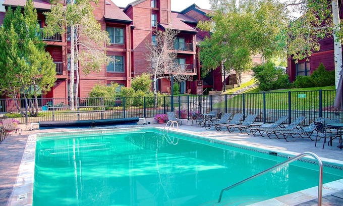 Steamboat Springs Condo | Updated/Clean Condo w/Heated Pool-Hot Tubs-Tennis-Grills-Patio on Green Space-Near Resort/Town Bus