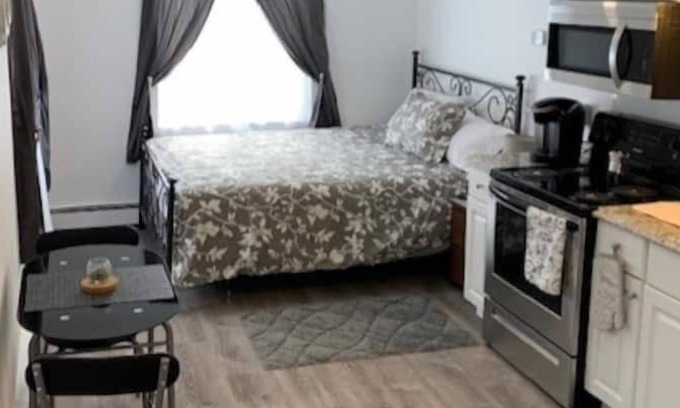 Augusta Apartment | Updated & Comfortable Studio (#5) in Quiet Building