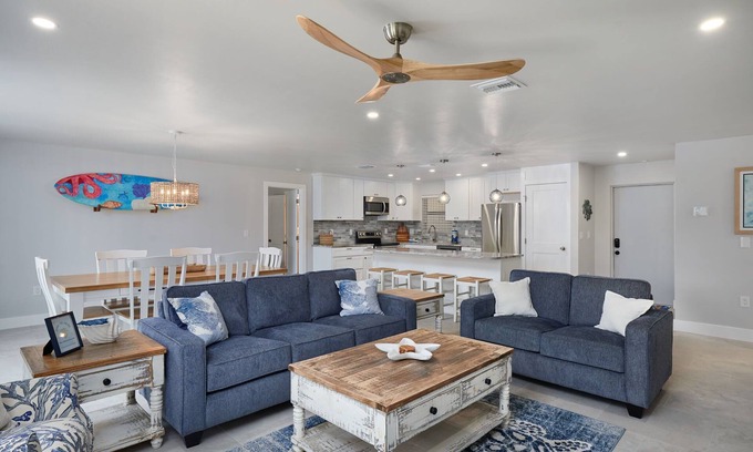 Sanibel Condo | Upgraded Ground Floor Residence at Blind Pass
