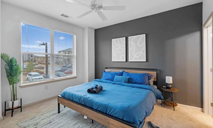 Charlotte Apartment | Upscale King 3BR Suite to Uptown Charlotte!
