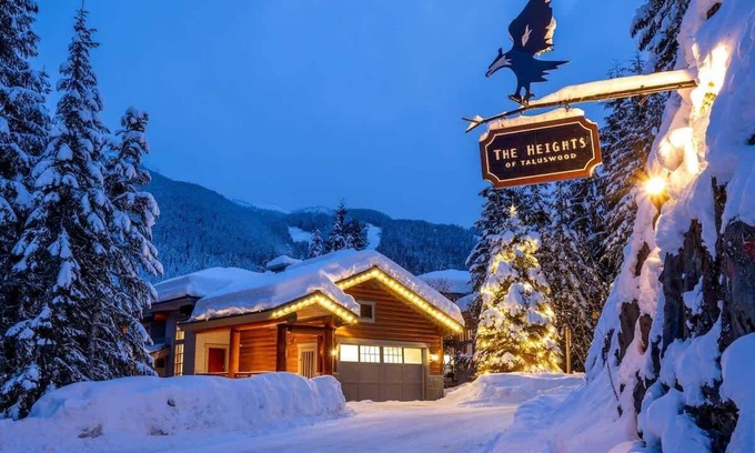 Nordic Estates House | Upscale Mountainside Chalet, Ski Access, Hot Tub