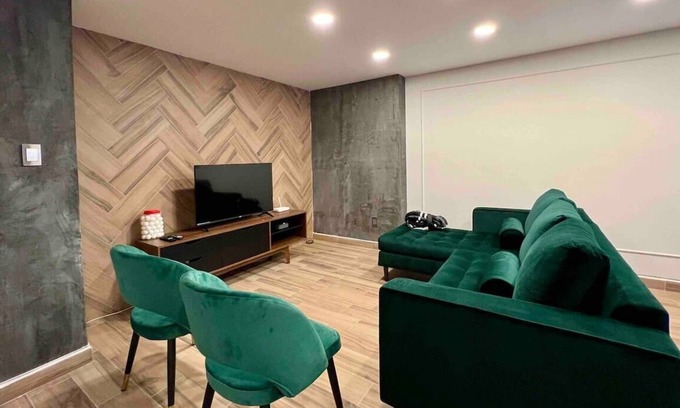 Miguel Hidalgo House | Urban Base for your Tribe, Epic Shopping & Dining