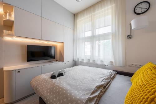 Dejvice Apartment | Urban Hideaway
