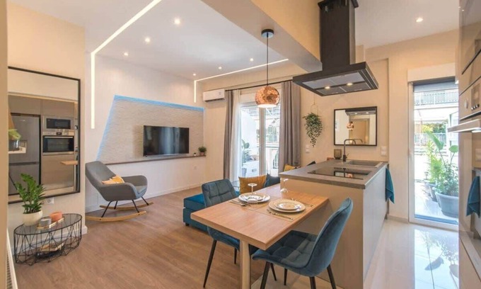 Ampelokipoi Apartment | Urban Luxury Haven in Athens Center