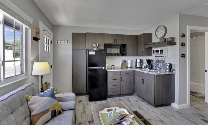 Aztec Apartment | Urban Retreat