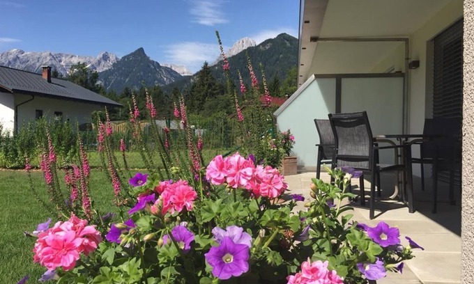 Hinterstoder Apartment | Urlaubsapartments Pfleger - Apartment A, shower or bath, WC, 1 bedroom