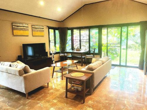 Pai House | UTOPAI Stone Garden Vacation Home, Pai!