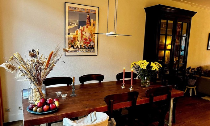 Hoograven House | Utrecht - spacious family house near city center