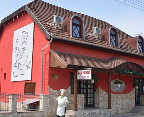 Sirok Bed & Breakfast | Vár Panzió és étterem