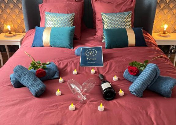 Vieux Malakoff Apartment | Vénus Love room Escapade romantique avec jacuzzi