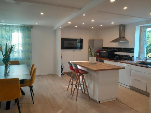 Baigts-de-Bearn House | Vacances entre plage et montagnes