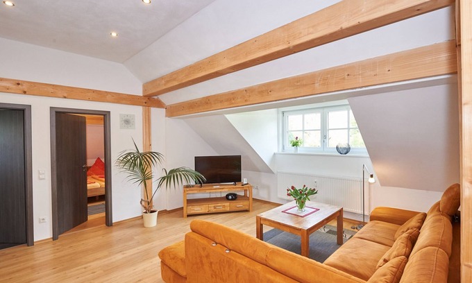 Weissbach Apartment | Vacation apartment Marzoll- 4 persons, 75sqm, 2 bedrooms, garden