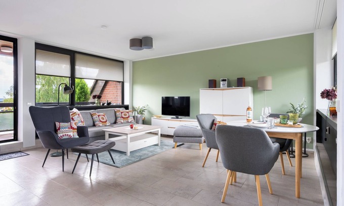 Bad Zwischenahn Apartment | Vacation apartment Weitblick by the sea