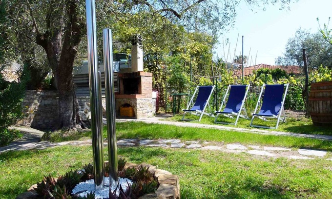 Diano San Pietro House | Vacation apartments on the Flower Riviera, rustic dwellings, decorated with love