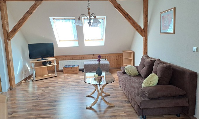 Lubs Apartment | Vacation apartment 1 (upstairs 1st floor) - Ferienwohnungen Lübs with W-Lan