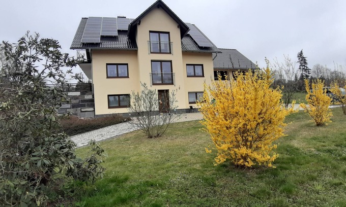Burgstein Apartment | Vacation apartment 2 - Different - Living
