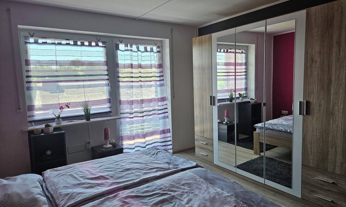 Roeslau Apartment | Vacation apartment 2 in Haus Ludwigsfelder with 2 bedrooms and free WLAN