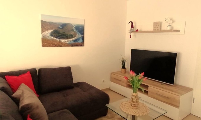 Merzig Apartment | Vacation apartment Am Wolfsweg - Apartment Am Wolfsweg, shower, WC, 1 bedroom