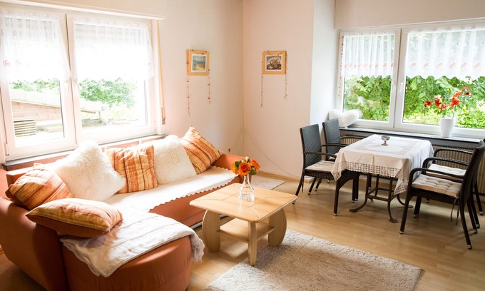 Windeck Apartment | Vacation Apartment "An der Burg"