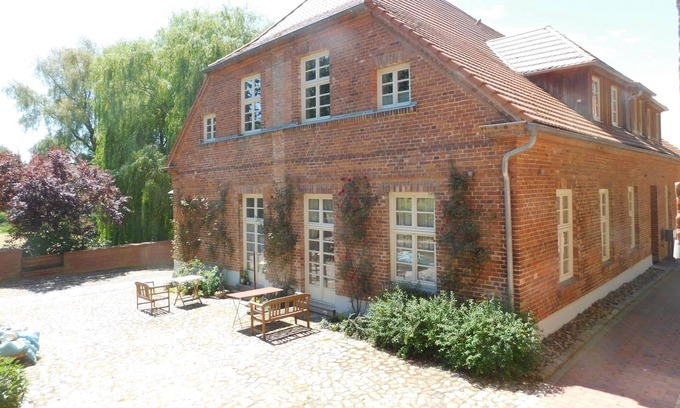 Bad Sulze Apartment | Vacation apartment/apartment for 2 guests with 69m² in Bad Sülze (143791)