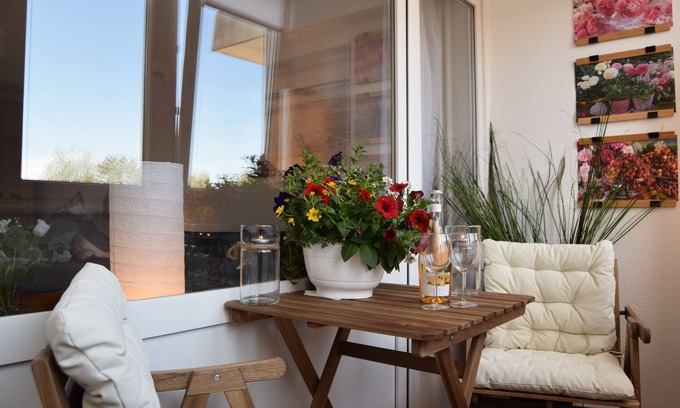 Holm Apartment | Vacation apartment/apartment for 2 guests with 33m² in Holm (119732)
