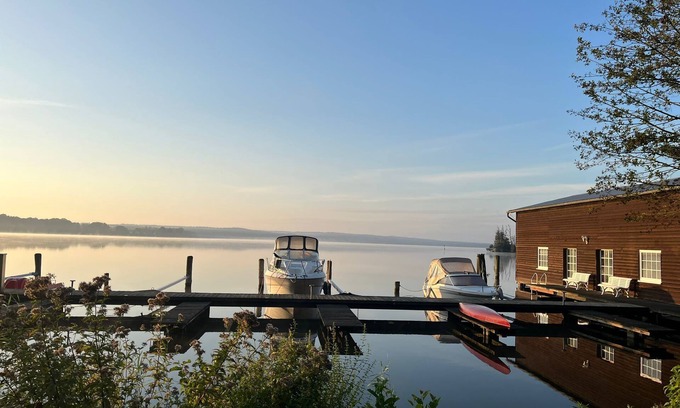 Bad Saarow Apartment | Vacation apartment directly on the lake