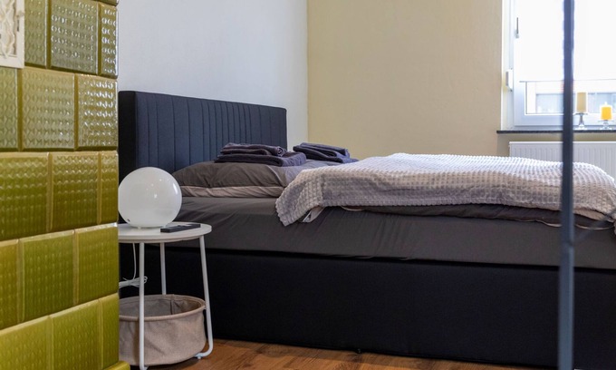 Lauchhammer Apartment | Vacation apartment Marie - Holiday home Enessa