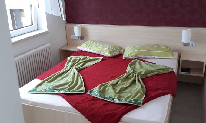 Fichtenhainichen Apartment | Vacation apartment -FarbenSpiel- - HOLIDAY APARTMENT