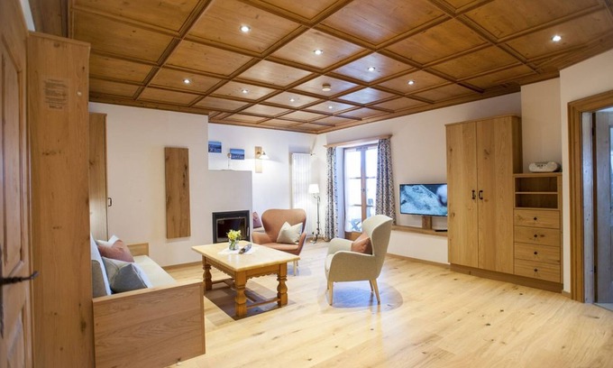 Seehausen am Staffelsee Apartment | Vacation apartment Große Birke with 90 sqm, 1 living/sleeping area + 2 bunk beds, max. for 8 people