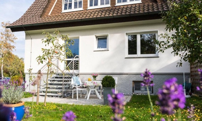 Detmold Apartment | Vacation apartment Hellberg - Holiday apartment with garden