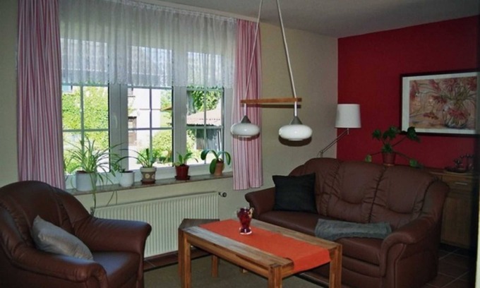 Kittendorf Apartment | Vacation apartment on the left (Brümmer) - Holiday apartments in the countryside