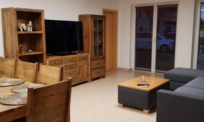 Liepgarten Apartment | Vacation apartment Orient near the water with WLAN - in Liepgarten