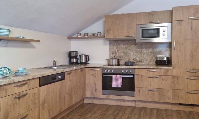 Goessl Apartment | Vacation apartment Veronika - Holiday apartment