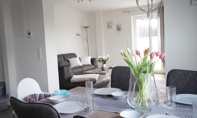 Weener Apartment | Vacation apartment with heated indoor pool and sauna - Haus Meta Whg. 2